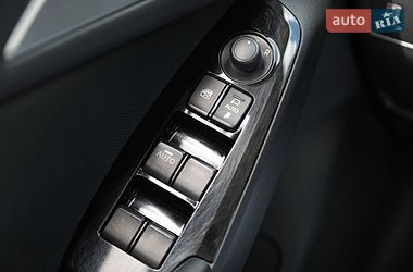 Седан Mazda 3 2017 в Харькове