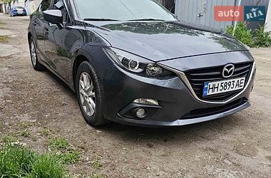 Седан Mazda 3 2016 в Одесі