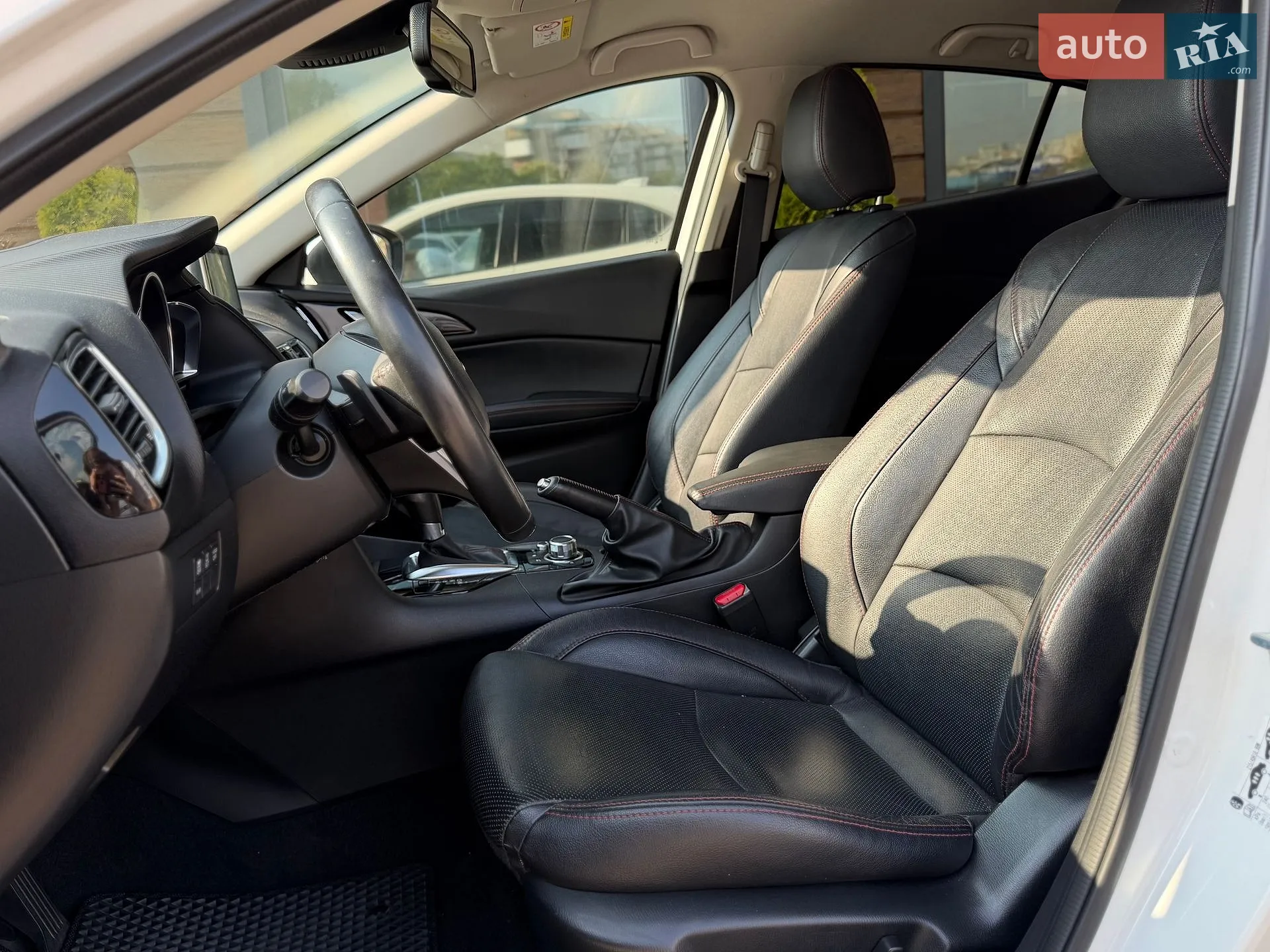 2014 Mazda 3 - мініатюра 26