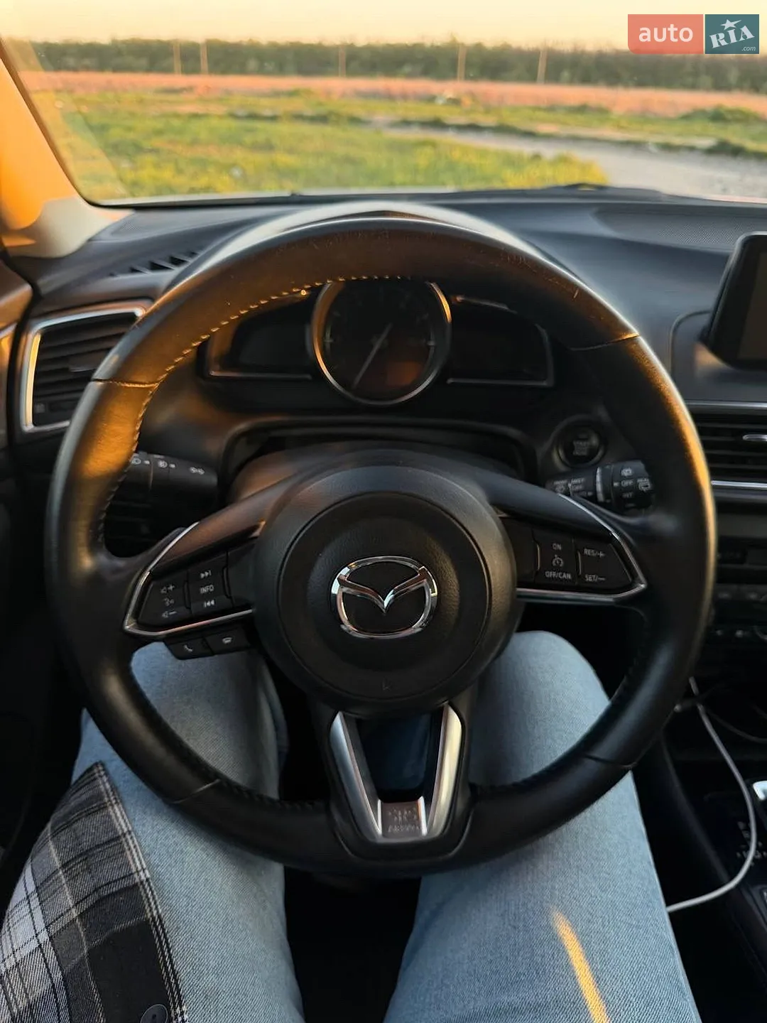 2016 Mazda 3 - мініатюра 11