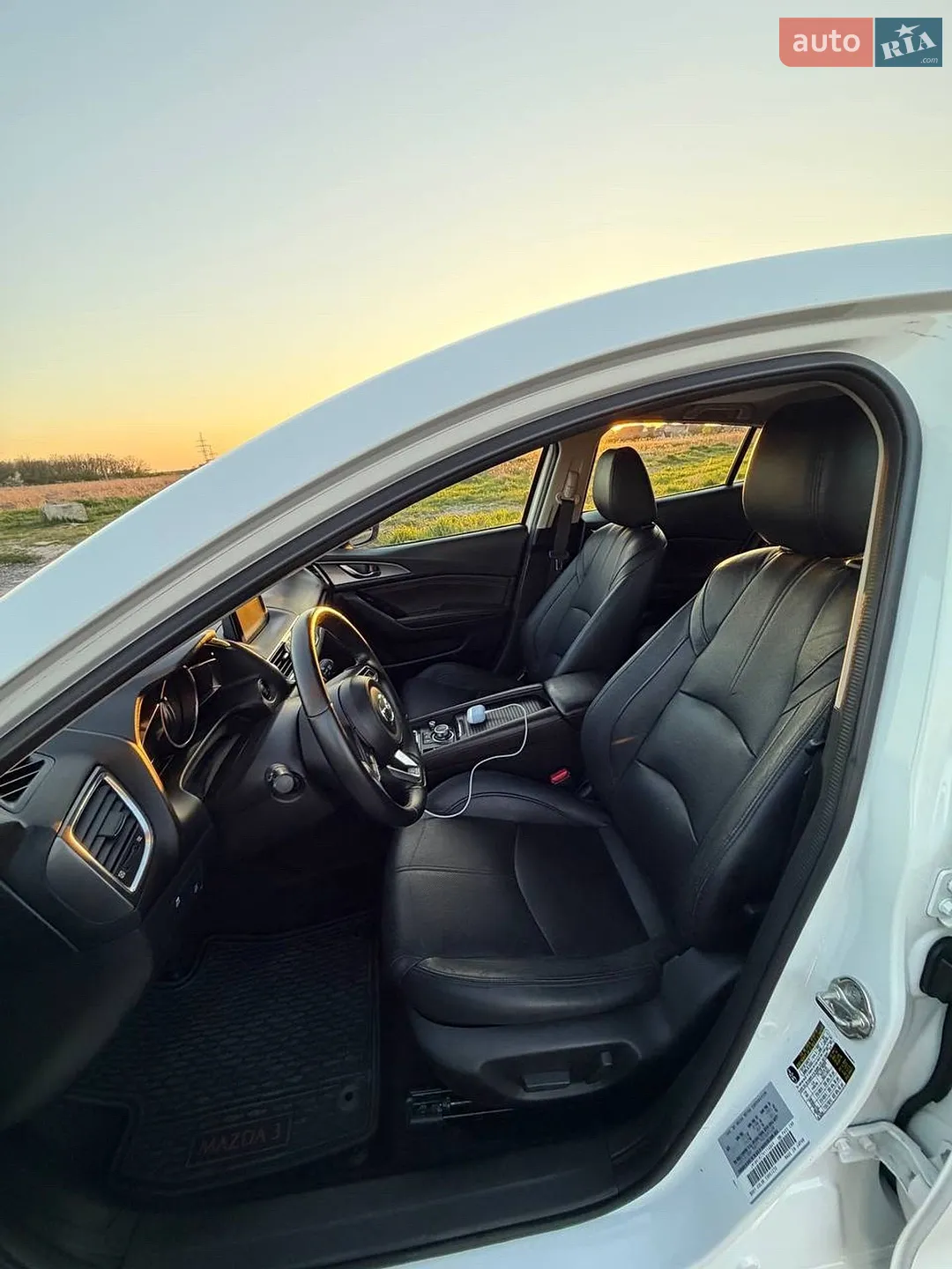 2016 Mazda 3 - мініатюра 13