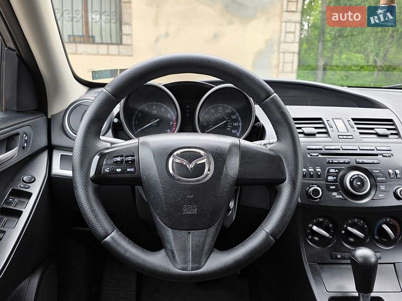 Седан Mazda 3 2013 в Кривом Роге фото 32 Седан Mazda 3 2013 в Кривом Роге