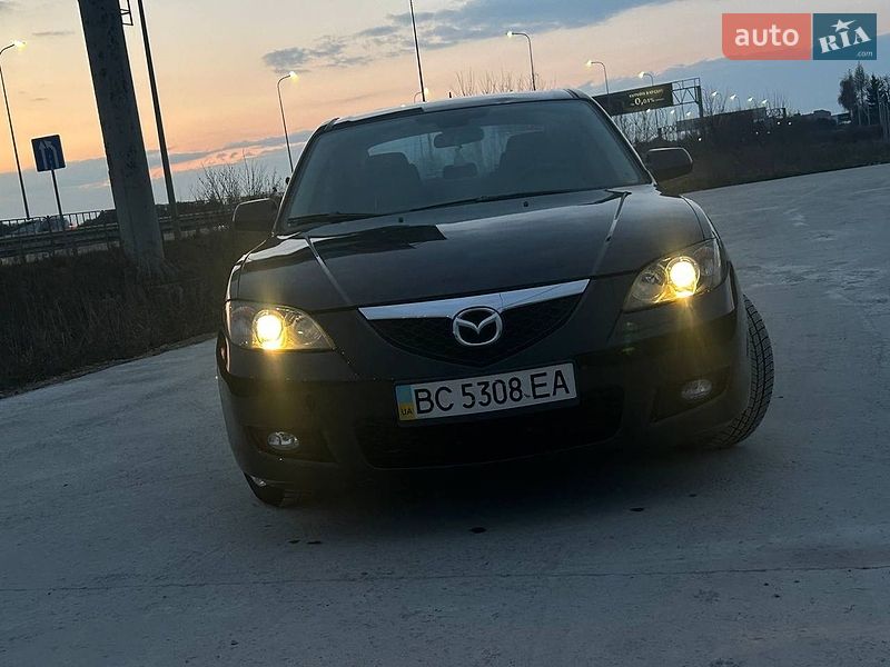 Седан Mazda 3 2007 в Львове