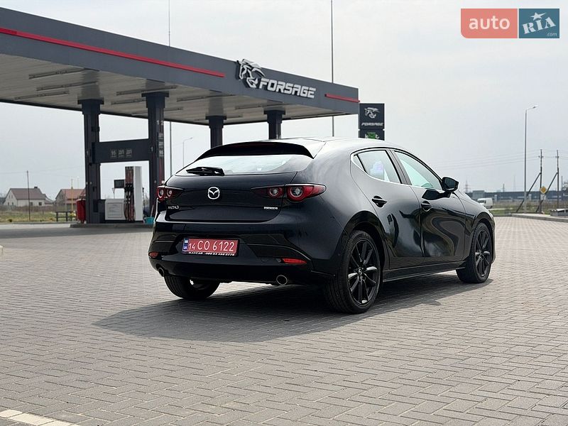 Хетчбек Mazda 3 2023 в Львові