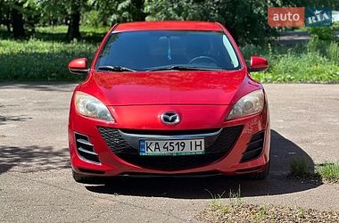 Седан Mazda 3 2010 в Нежине