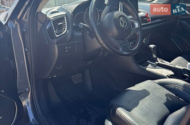 Седан Mazda 3 2013 в Чернигове