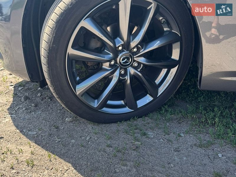 Седан Mazda 3 2013 в Чернигове