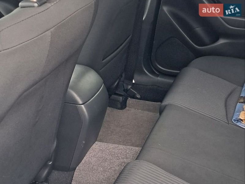 Хэтчбек Mazda 3 2015 в Житомире