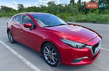 Хэтчбек Mazda 3 2018 в Ирпене