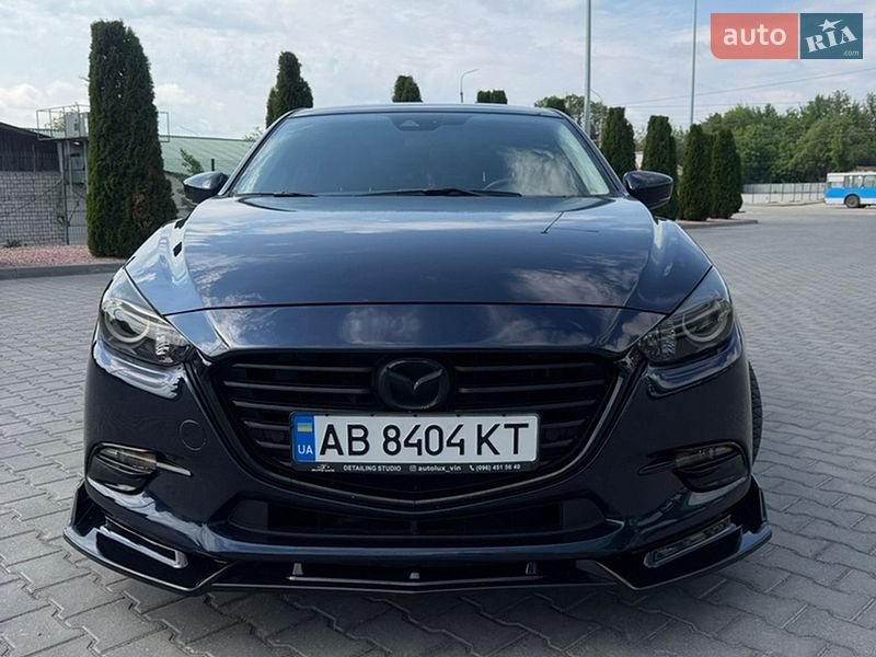 Седан Mazda 3 2018 в Вінниці