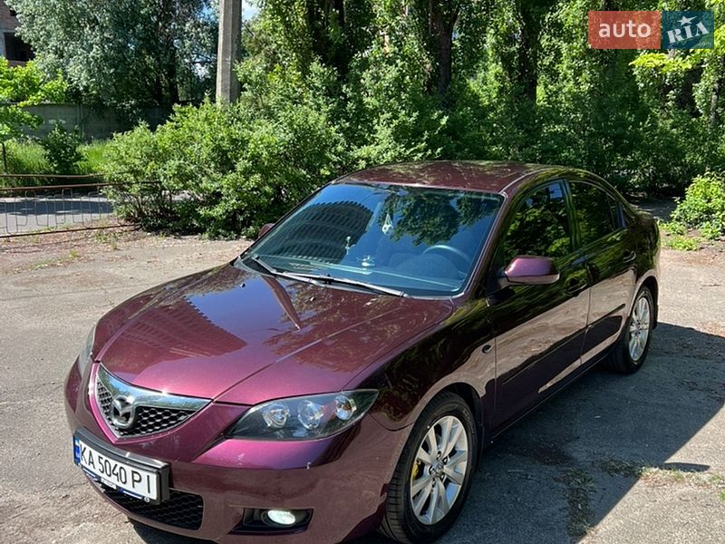 Седан Mazda 3 2007 в Киеве