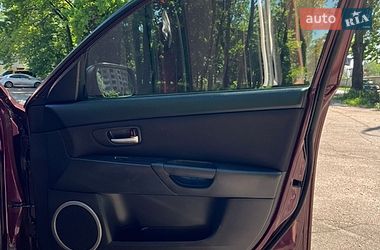 Седан Mazda 3 2007 в Киеве