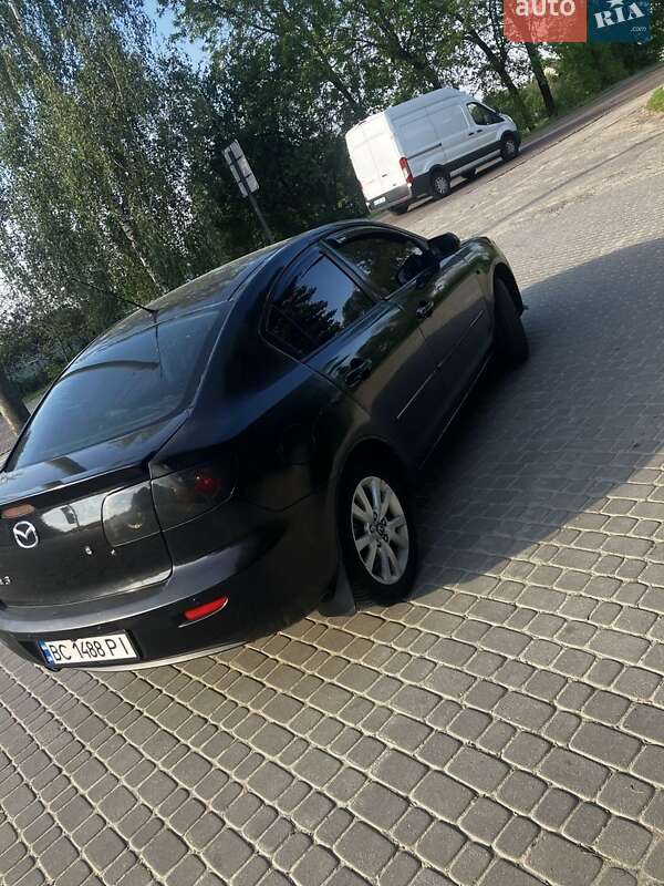 Хэтчбек Mazda 3 2007 в Яворове