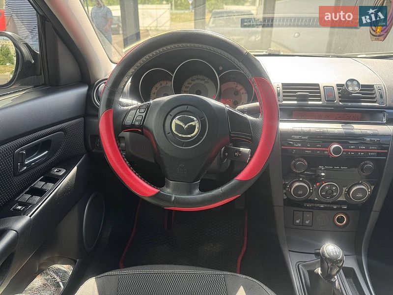 Седан Mazda 3 2008 в Киеве