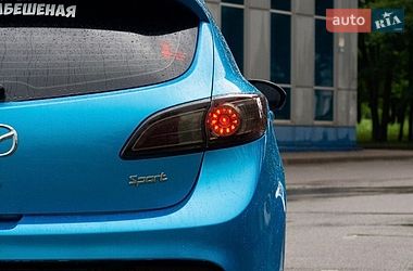 Хэтчбек Mazda 3 2010 в Кривом Роге