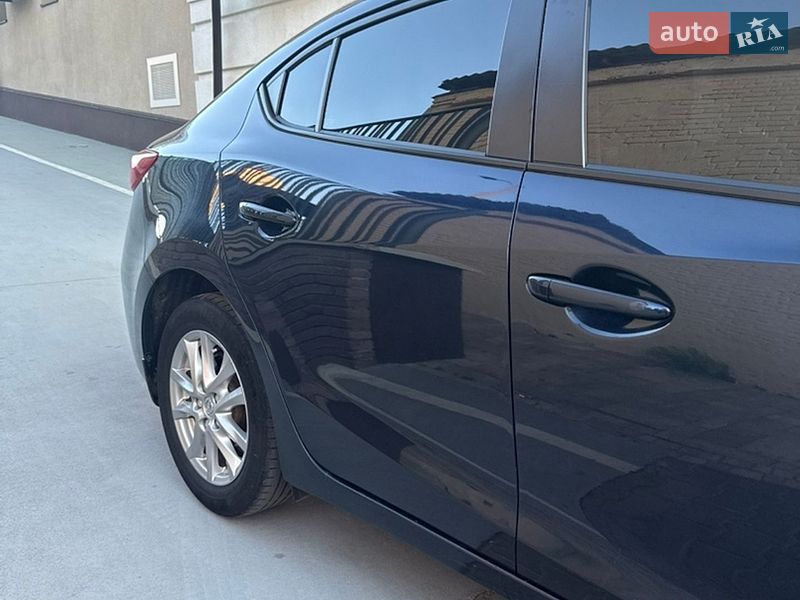 Седан Mazda 3 2014 в Белой Церкви