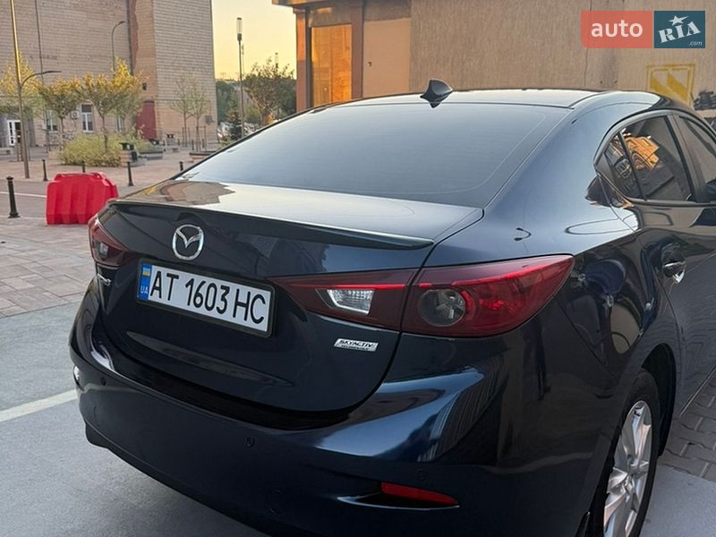 Седан Mazda 3 2014 в Белой Церкви