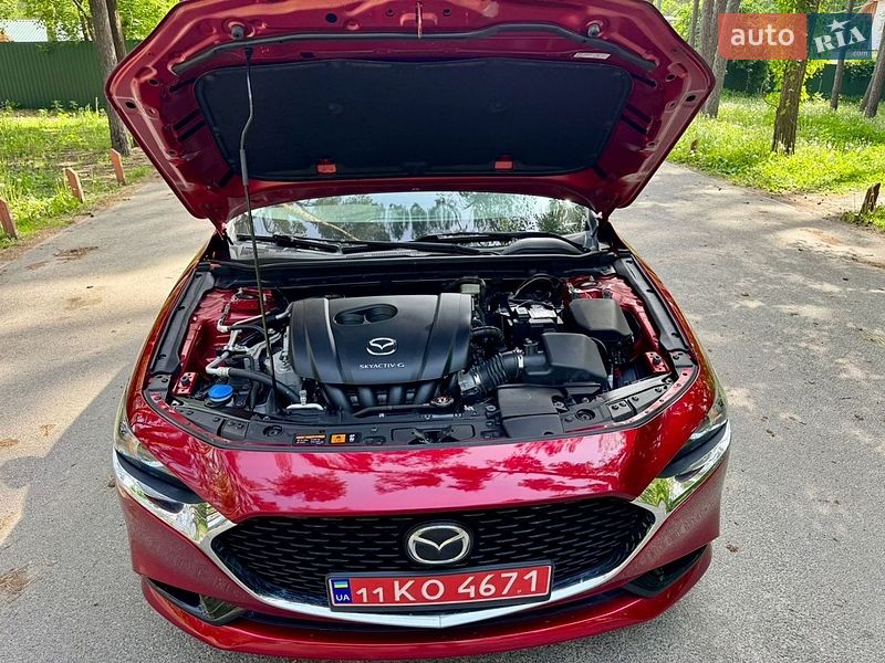 Седан Mazda 3 2019 в Киеве