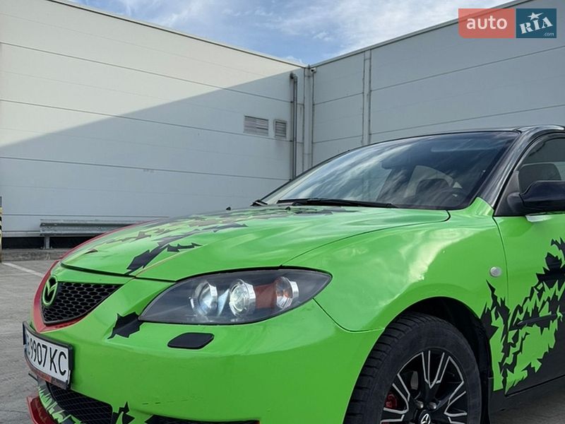 Седан Mazda 3 2004 в Києві