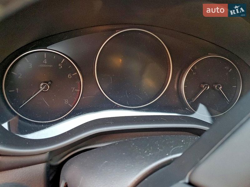 Седан Mazda 3 2024 в Львові