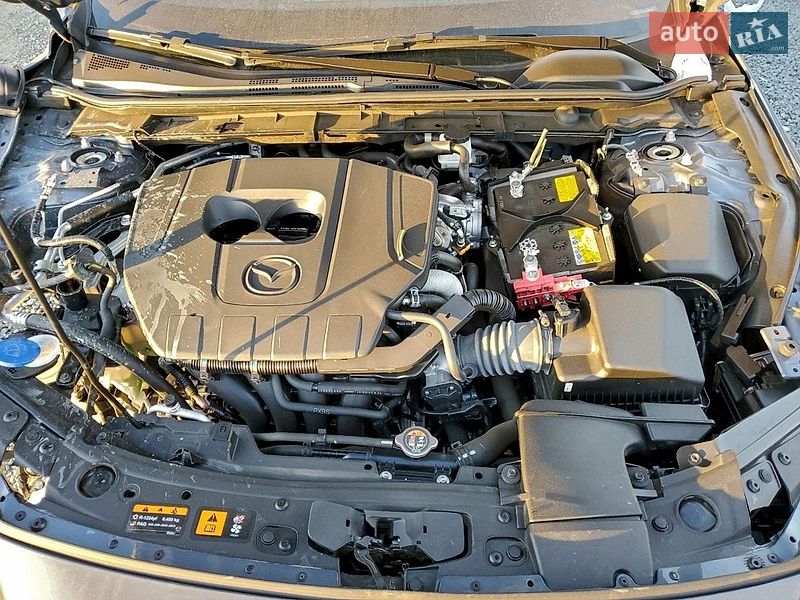 Седан Mazda 3 2024 в Львові