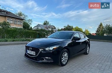 Седан Mazda 3 2018 в Коломые