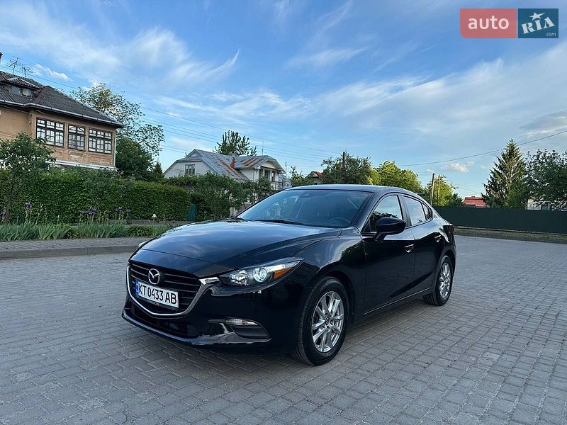 Седан Mazda 3 2018 в Коломые