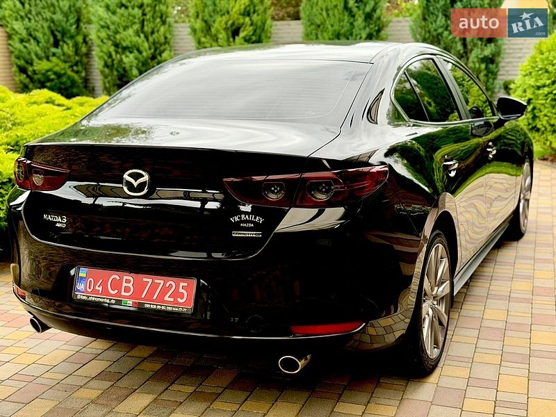 Седан Mazda 3 2021 в Дніпрі