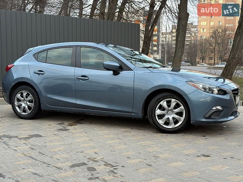 Хетчбек Mazda 3 2014 в Вінниці