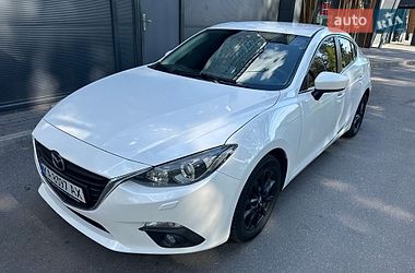 Седан Mazda 3 2014 в Киеве Седан Mazda 3 2014 в Киеве