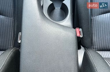 Седан Mazda 3 2014 в Киеве