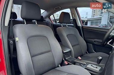 Седан Mazda 3 2008 в Киеве