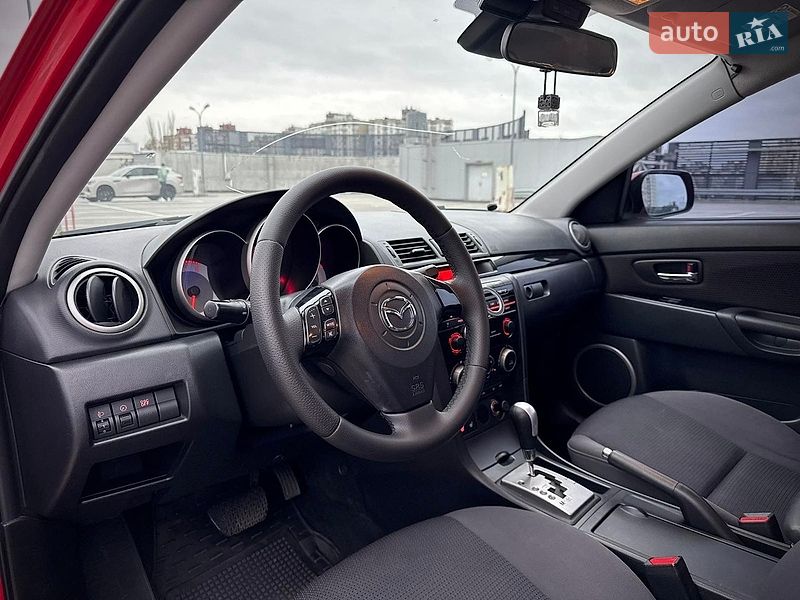Седан Mazda 3 2008 в Киеве
