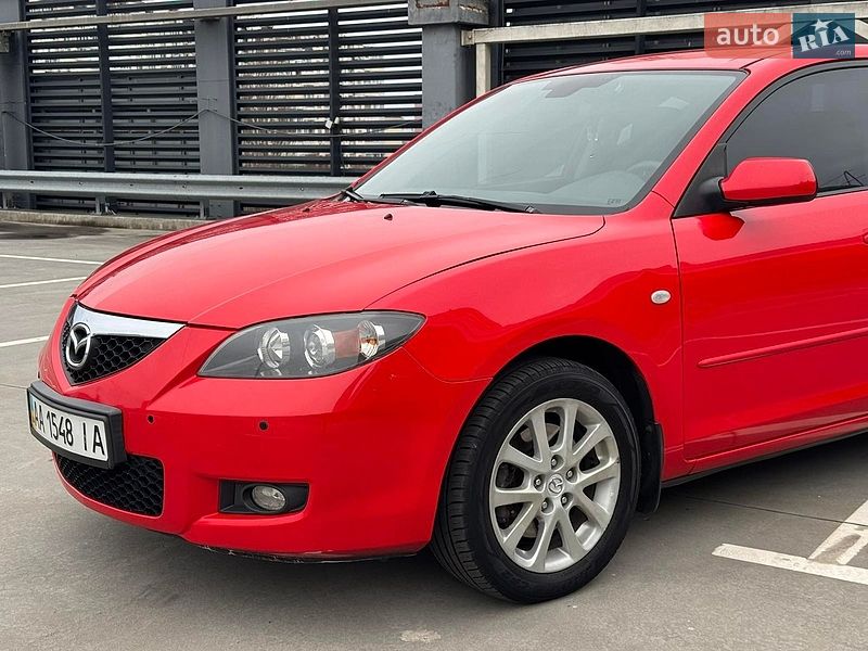 Седан Mazda 3 2008 в Киеве
