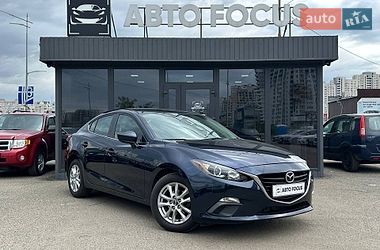 Седан Mazda 3 2013 в Киеве