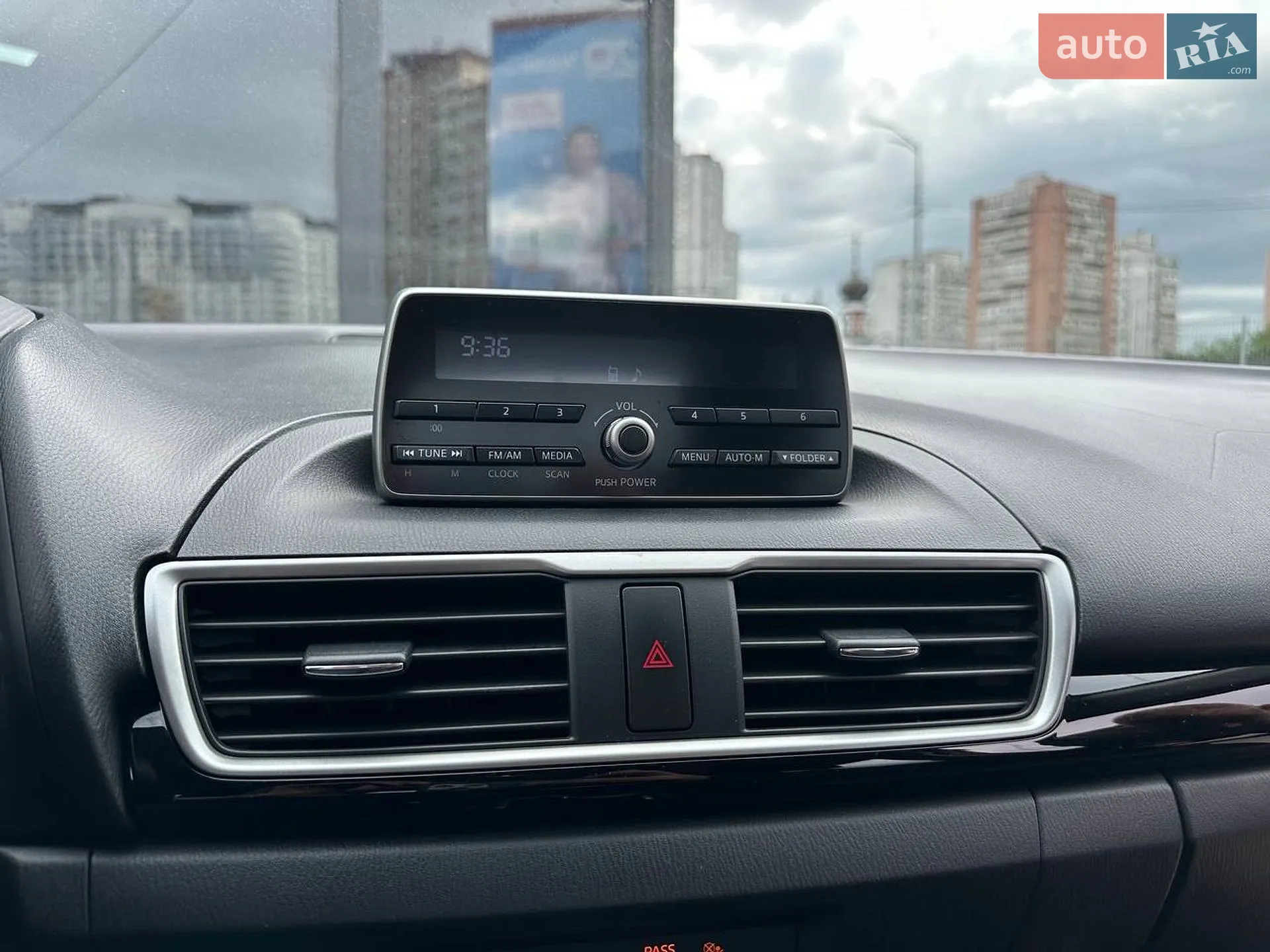 2013 Mazda 3 - мініатюра 24