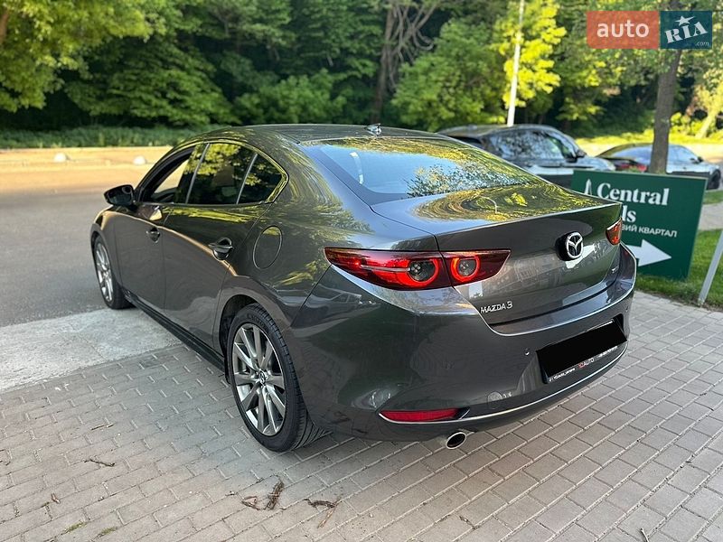 Седан Mazda 3 2020 в Києві