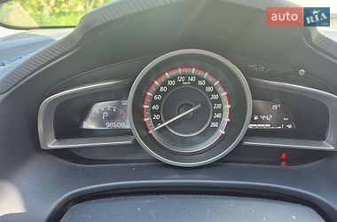 Седан Mazda 3 2014 в Києві