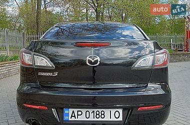 Седан Mazda 3 2011 в Запоріжжі