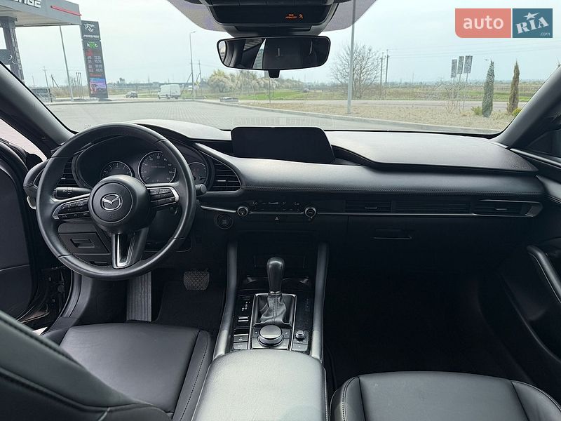 Хэтчбек Mazda 3 2024 в Львове
