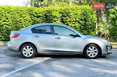 Седан Mazda 3 2013 в Києві
