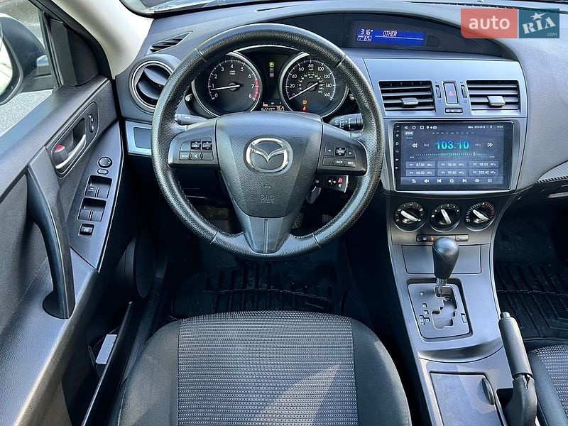 Седан Mazda 3 2013 в Києві