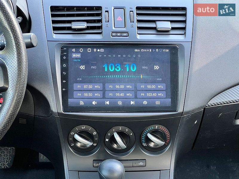 Седан Mazda 3 2013 в Киеве