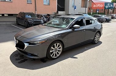 Седан Mazda 3 2019 в Черкассах
