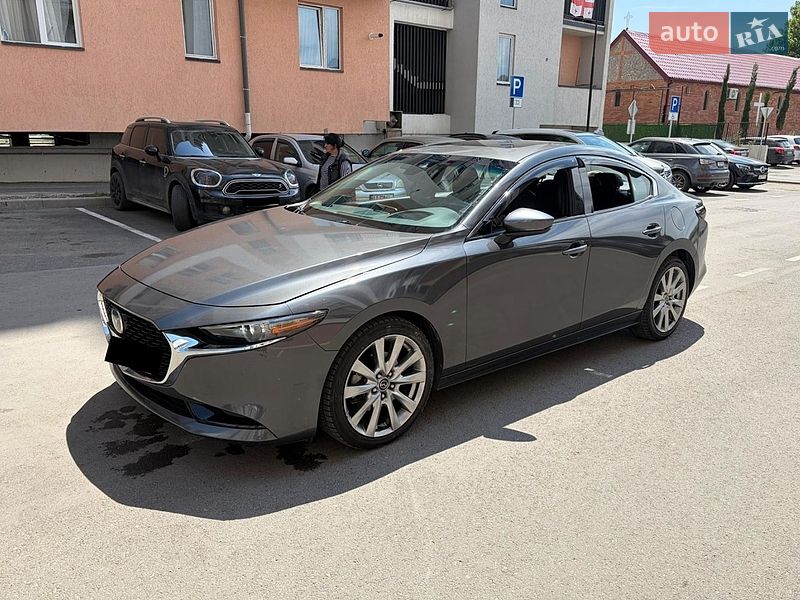 Седан Mazda 3 2019 в Черкассах
