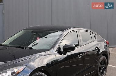 Седан Mazda 3 2014 в Киеве