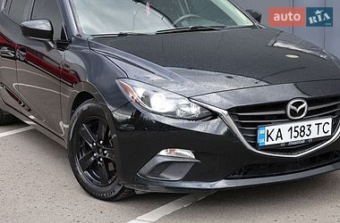 Седан Mazda 3 2014 в Киеве