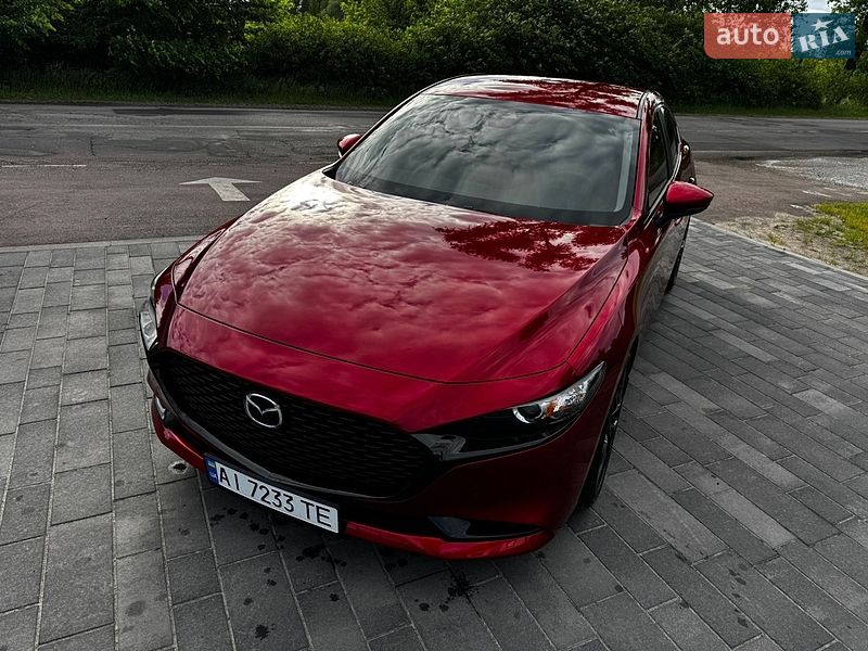 Седан Mazda 3 2020 в Киеве