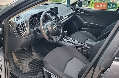Седан Mazda 3 2015 в Полтаве