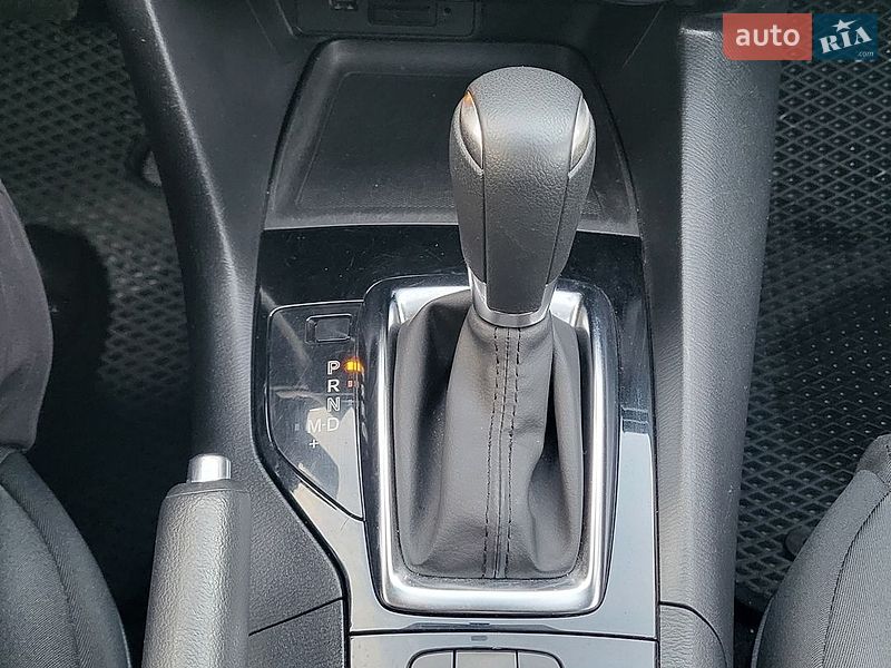 Седан Mazda 3 2015 в Полтаве